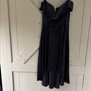 Sparkle Black Off-Shoulder Cocktail Dress